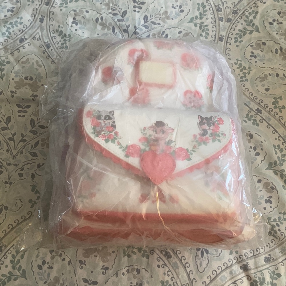 *HOST PICK* Funko by Loungefly Villainous Valentines Mini Backpack - Picture 2 of 12